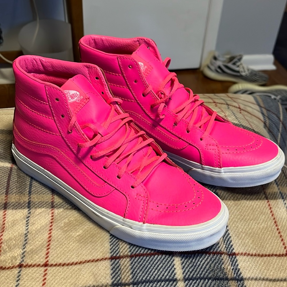 Vans Sk8-Hi Slim Neon Leather Pink